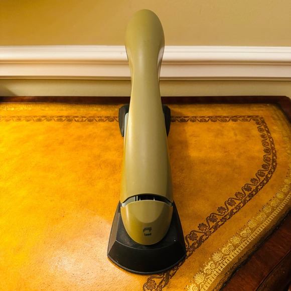 Swingline 415 Heavy-duty Commercial Stapler - Picture 4 of 5